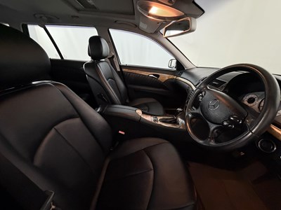 Lot 2007 Mercedes-Benz E320 - NO RESERVE