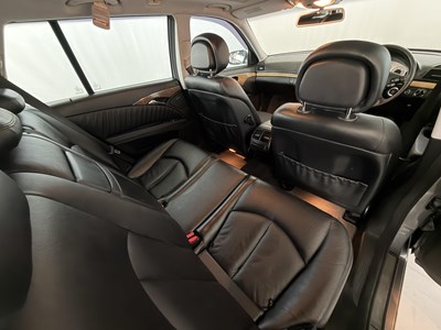 Lot 2007 Mercedes-Benz E320 - NO RESERVE