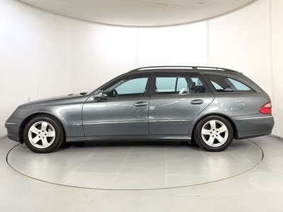 Lot 2007 Mercedes-Benz E320 - NO RESERVE