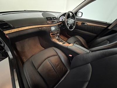 Lot 2007 Mercedes-Benz E320 - NO RESERVE