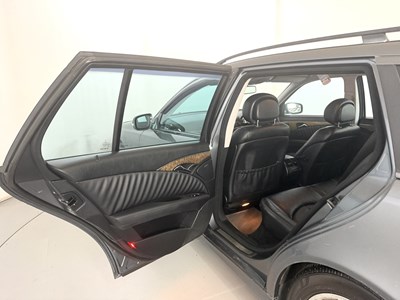 Lot 2007 Mercedes-Benz E320 - NO RESERVE