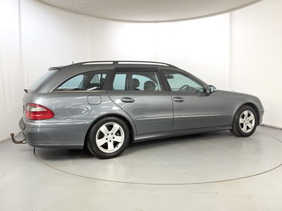 Lot 2007 Mercedes-Benz E320 - NO RESERVE