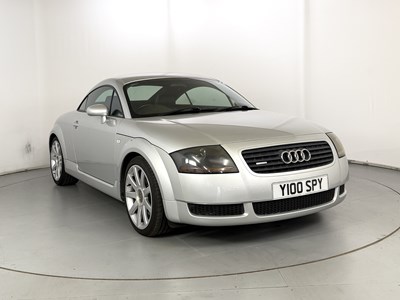 Lot 2002 Audi TT