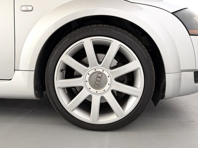 Lot 2002 Audi TT