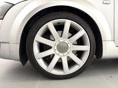 Lot 2002 Audi TT