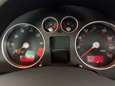 Lot 2002 Audi TT