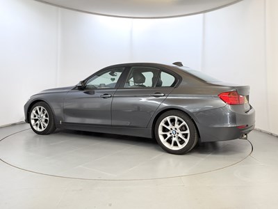 Lot 2015 BMW 320