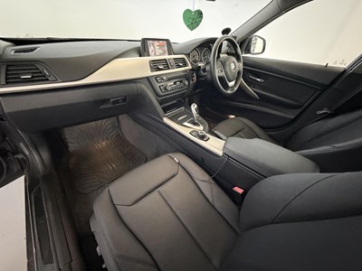Lot 2015 BMW 320