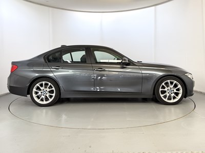 Lot 2015 BMW 320