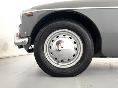 Lot 1963 MG B Roadster