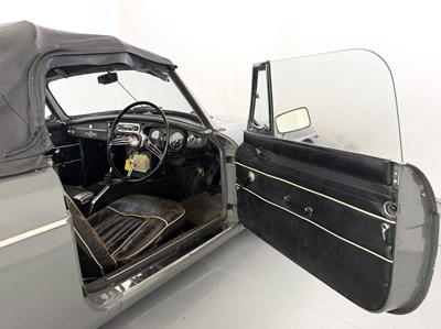 Lot 1963 MG B Roadster