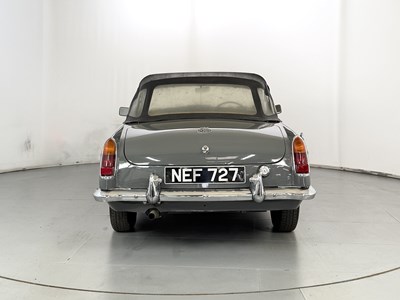 Lot 1963 MG B Roadster