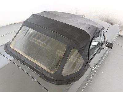 Lot 1963 MG B Roadster
