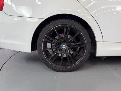 Lot 2011 BMW 318D M Sport
