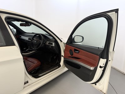 Lot 2011 BMW 318D M Sport
