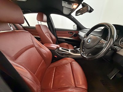 Lot 2011 BMW 318D M Sport