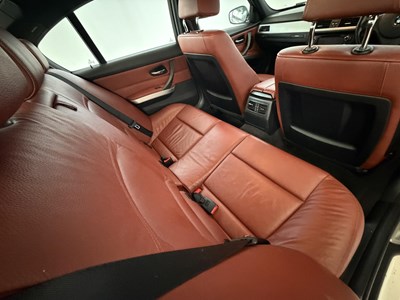 Lot 2011 BMW 318D M Sport