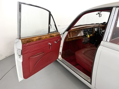Lot 1960 Jaguar MK2