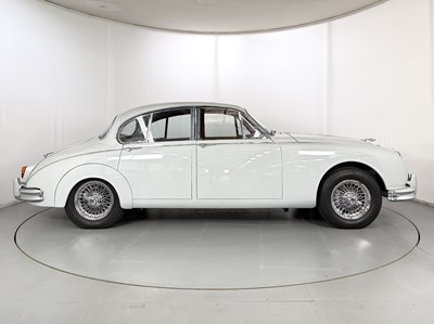 Lot 1960 Jaguar MK2