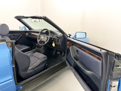 Lot 1999 Audi 80