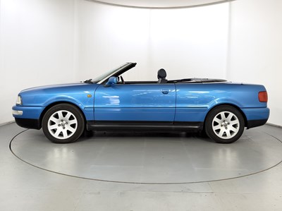 Lot 1999 Audi 80