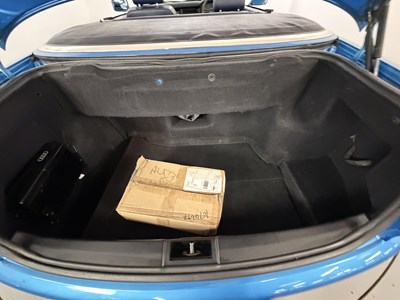Lot 1999 Audi 80