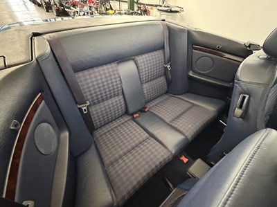 Lot 1999 Audi 80