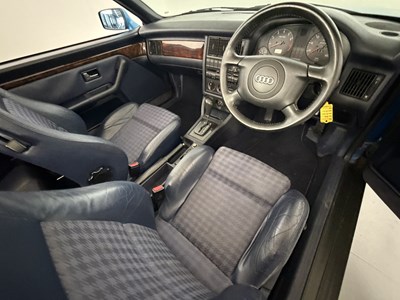 Lot 1999 Audi 80