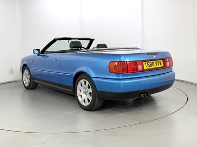 Lot 1999 Audi 80