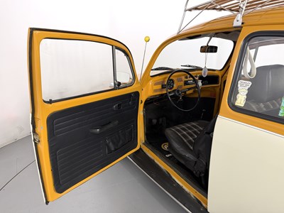 Lot 1976 Volkswagen Beetle
