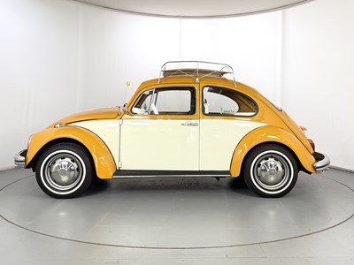 Lot 1976 Volkswagen Beetle