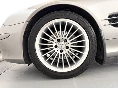Lot 2004 Mercedes-Benz SL350