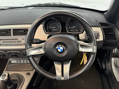 Lot 2003 BMW Z4 3.0