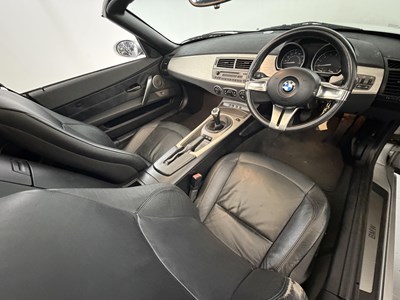 Lot 2003 BMW Z4 3.0