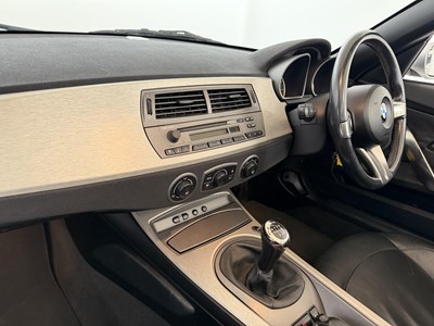 Lot 2003 BMW Z4 3.0