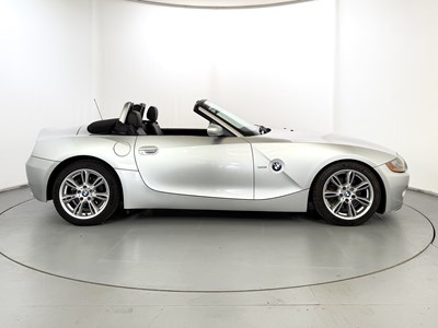 Lot 2003 BMW Z4 3.0