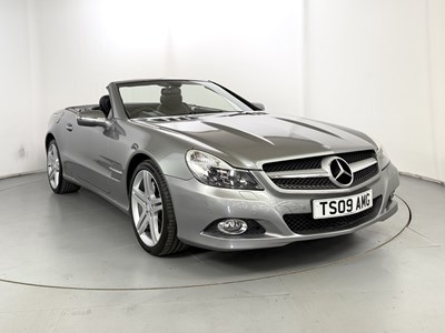 Lot 2009 Mercedes-Benz SL350
