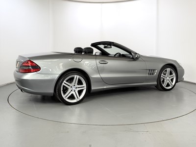 Lot 2009 Mercedes-Benz SL350