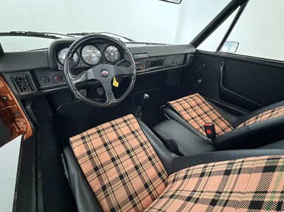 Lot 1976 Porsche 914