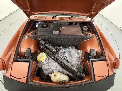 Lot 1976 Porsche 914