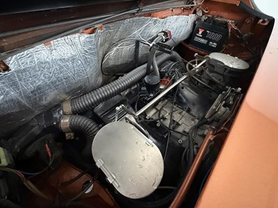 Lot 1976 Porsche 914