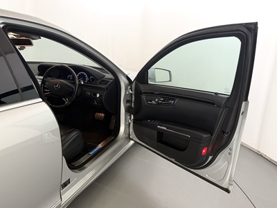 Lot 102 - 2013 Mercedes-Benz S350L
