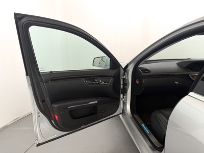 Lot 102 - 2013 Mercedes-Benz S350L
