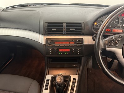 Lot 215 - 2004 BMW 318i - NO RESERVE