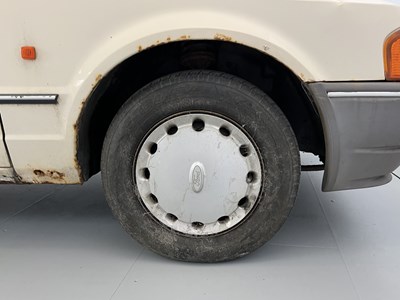 Lot 141 - 1990 Ford Escort 1.3 L