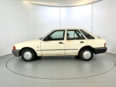 Lot 141 - 1990 Ford Escort 1.3 L