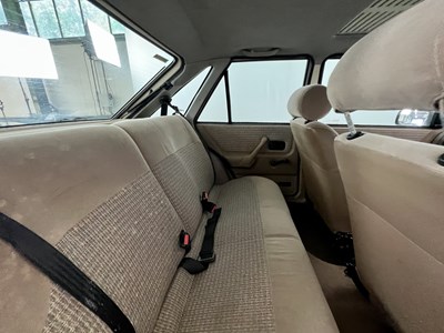Lot 141 - 1990 Ford Escort 1.3 L