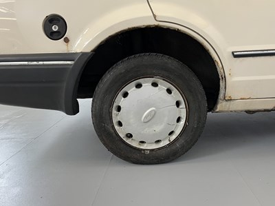Lot 141 - 1990 Ford Escort 1.3 L
