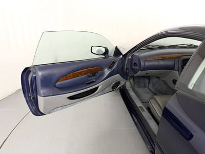 Lot 22 - 1995 Aston Martin DB7