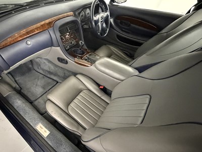 Lot 22 - 1995 Aston Martin DB7